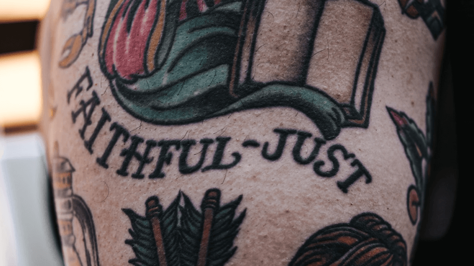 Tattoo Lettering Styles to Try in Vectornator